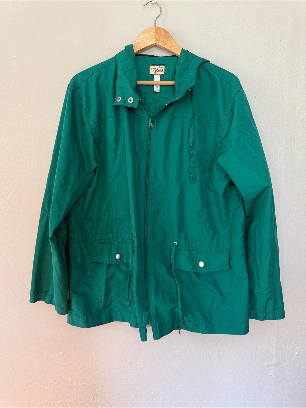 Heritage Collection by Bass Bright green Hooded Raincoat large